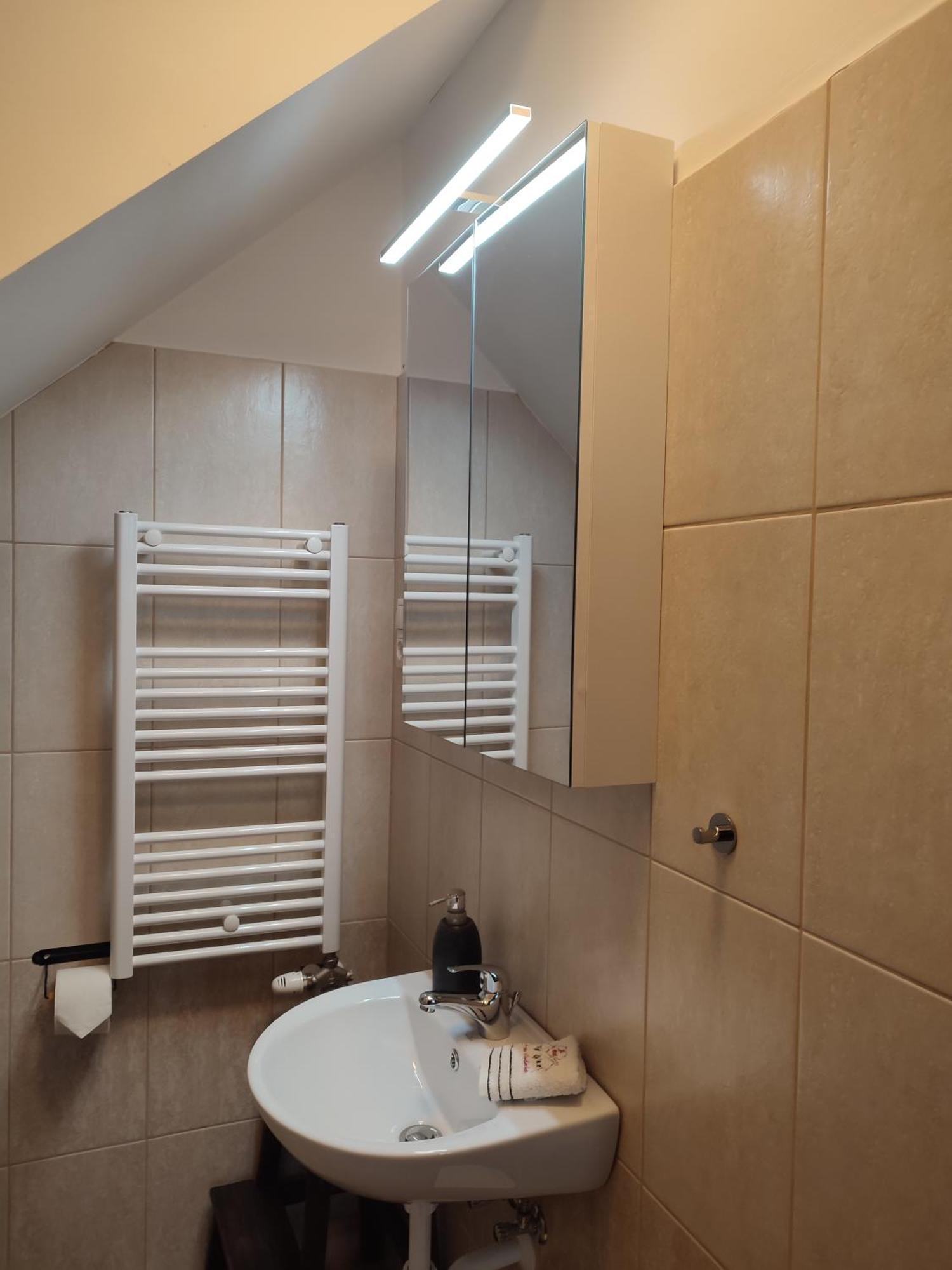 Szent Ivan Vendeghaz Tata Exterior foto
